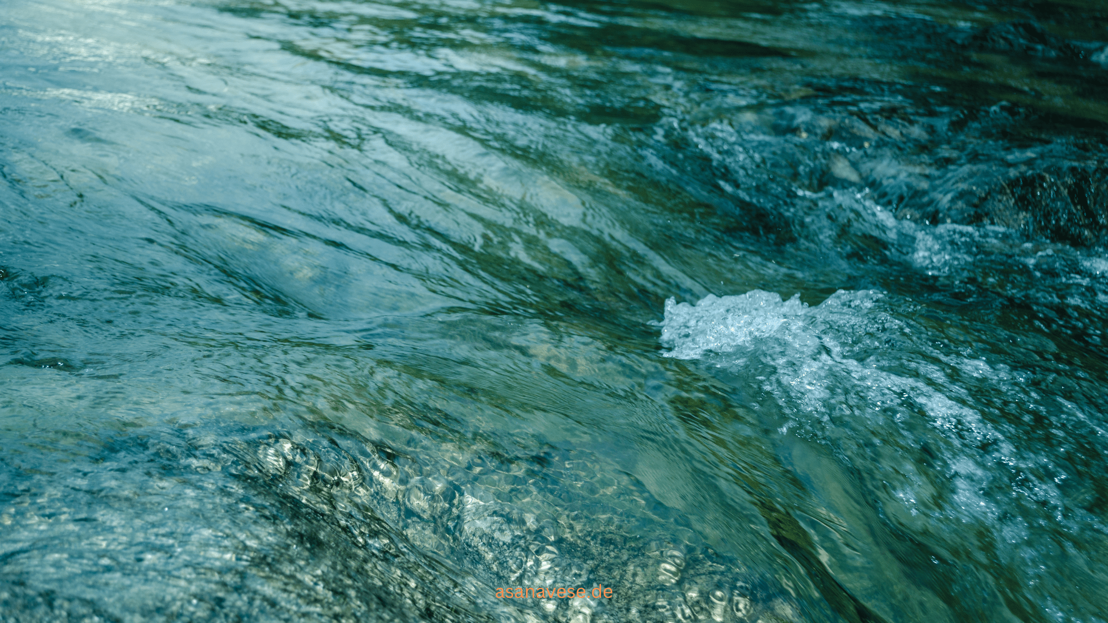 Altar wasser