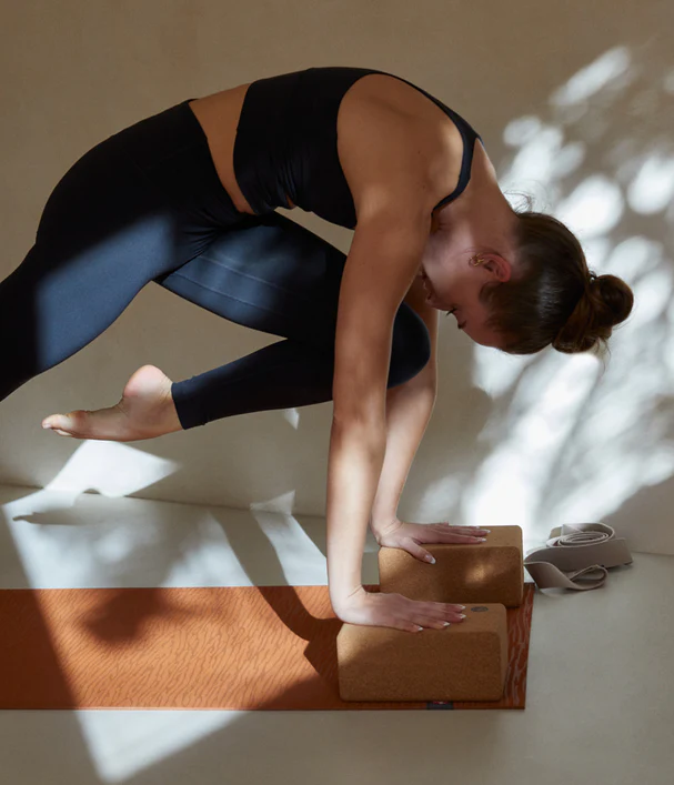 Asanaverse - Bester Yoga block Manduka Manduka Yogablock Preis-Leistung – hochwertiger Kork Yogablock
