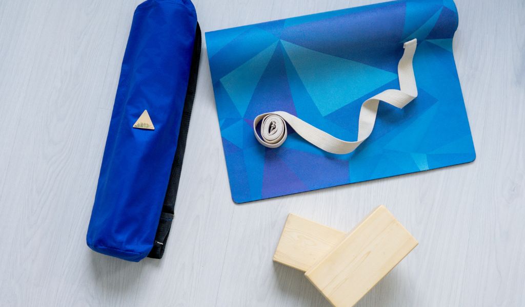 Übersicht der besten Yoga Props für urbane Yogis 2025